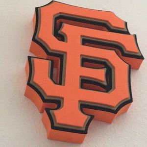 Meet your Posher, Cloey